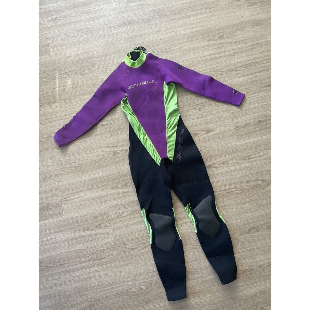 O'Neill Full Wetsuit Women‘s Size 8 knee pad diving surfing